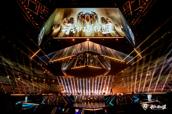 AI PC概念股逆势上涨30cm 杠杆资金加仓新趋势